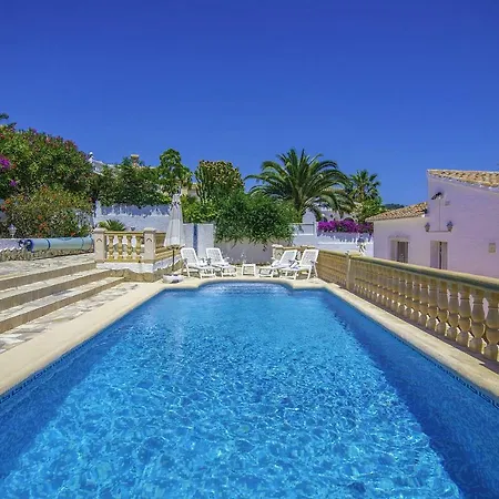 Guzman - Simpson Villa *