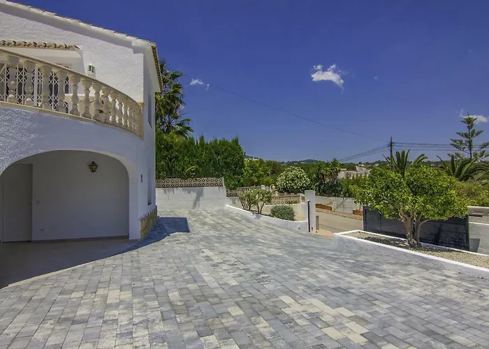 Guzman - Simpson 别墅 *